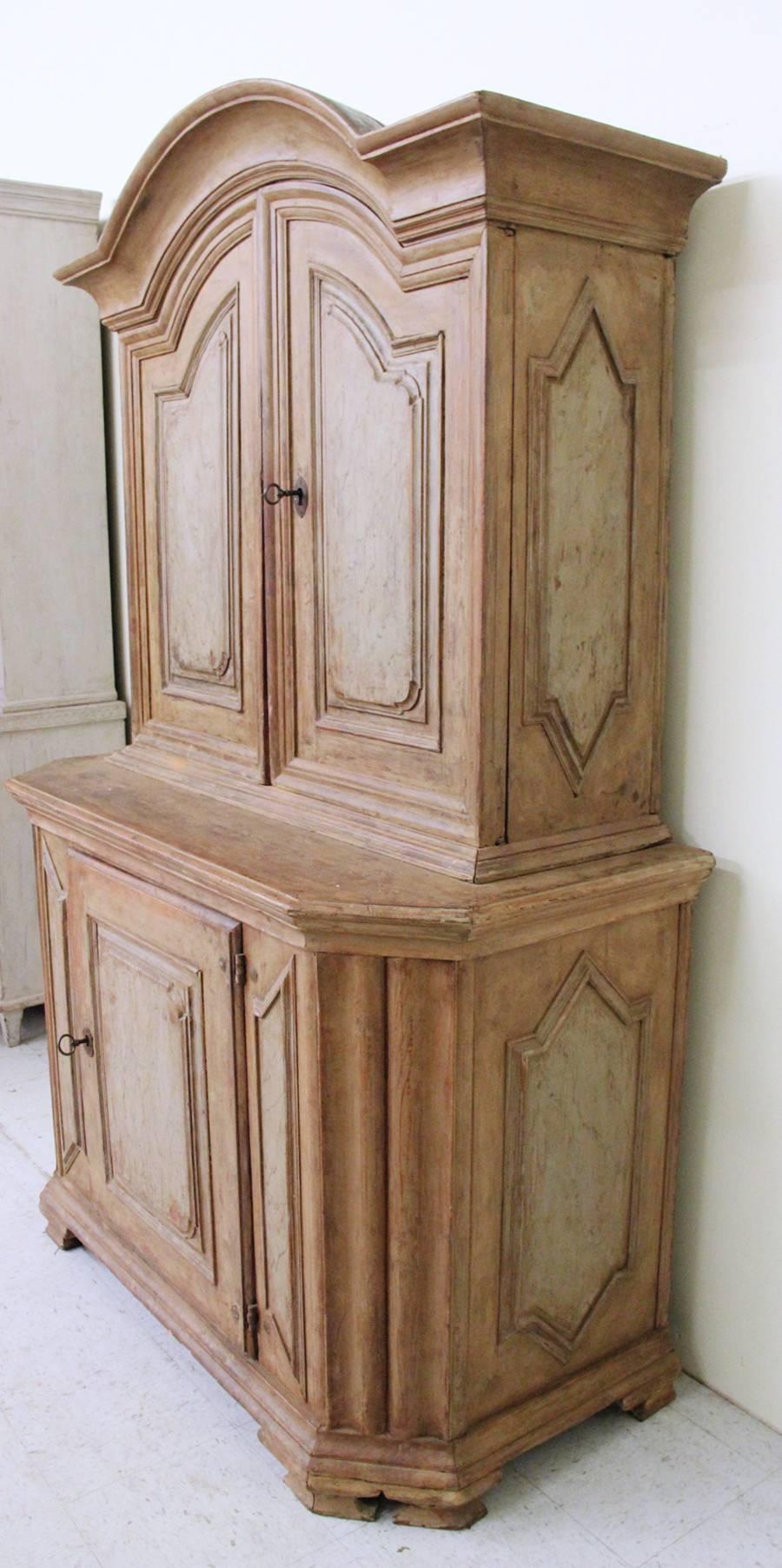 18th Century Swedish Period Baroque Two-Part Cabinet in Original Paint 1