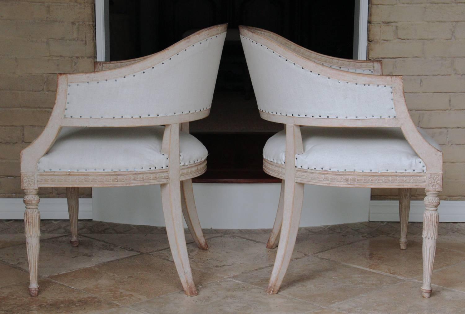 Hand-Carved 19th Century Pair of Swedish Gustavian Barrel Back Armchairs