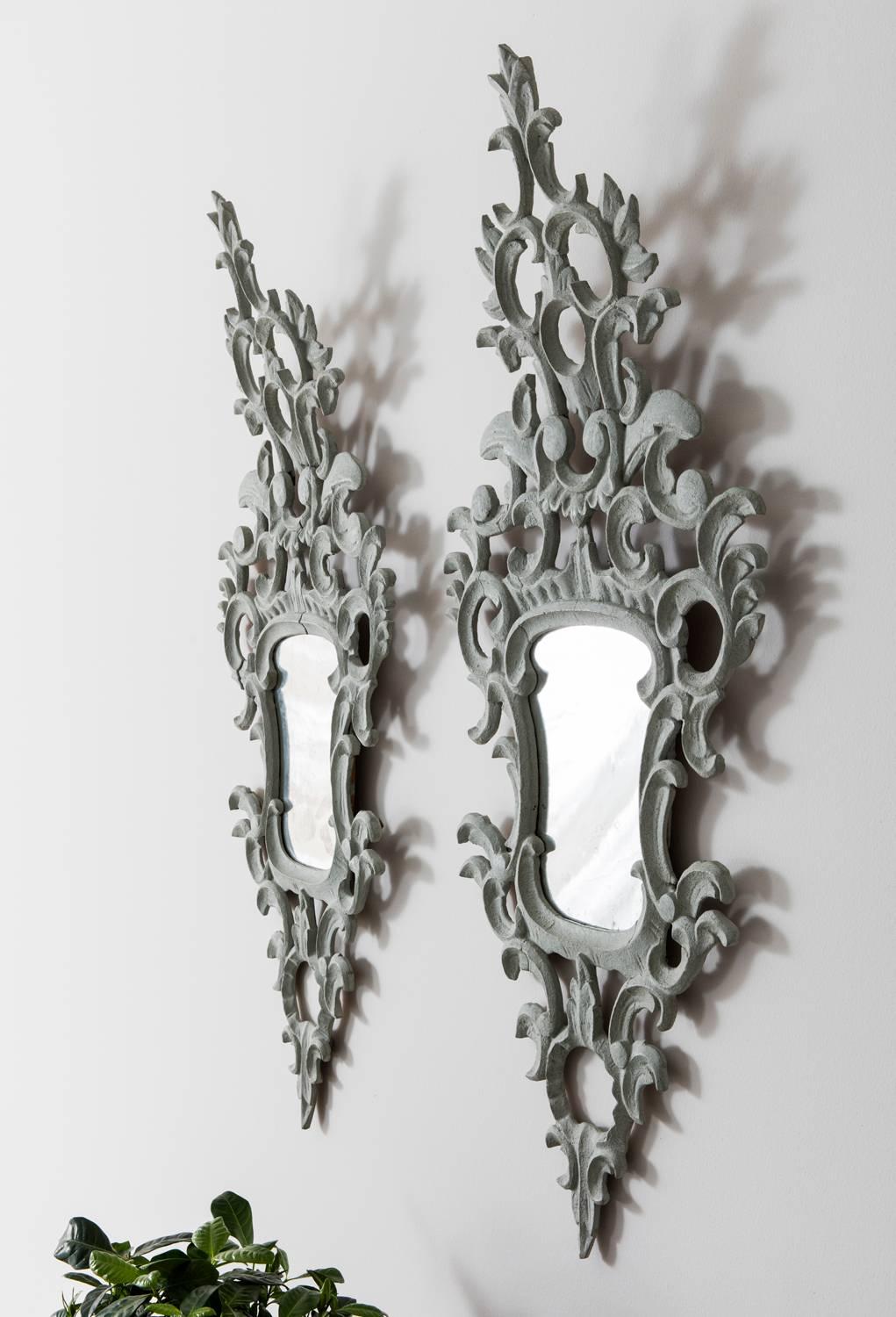 Hand-Crafted 19th Century Pair of Venetian Mirrors Appliqués with Original Mirror Plate   For Sale