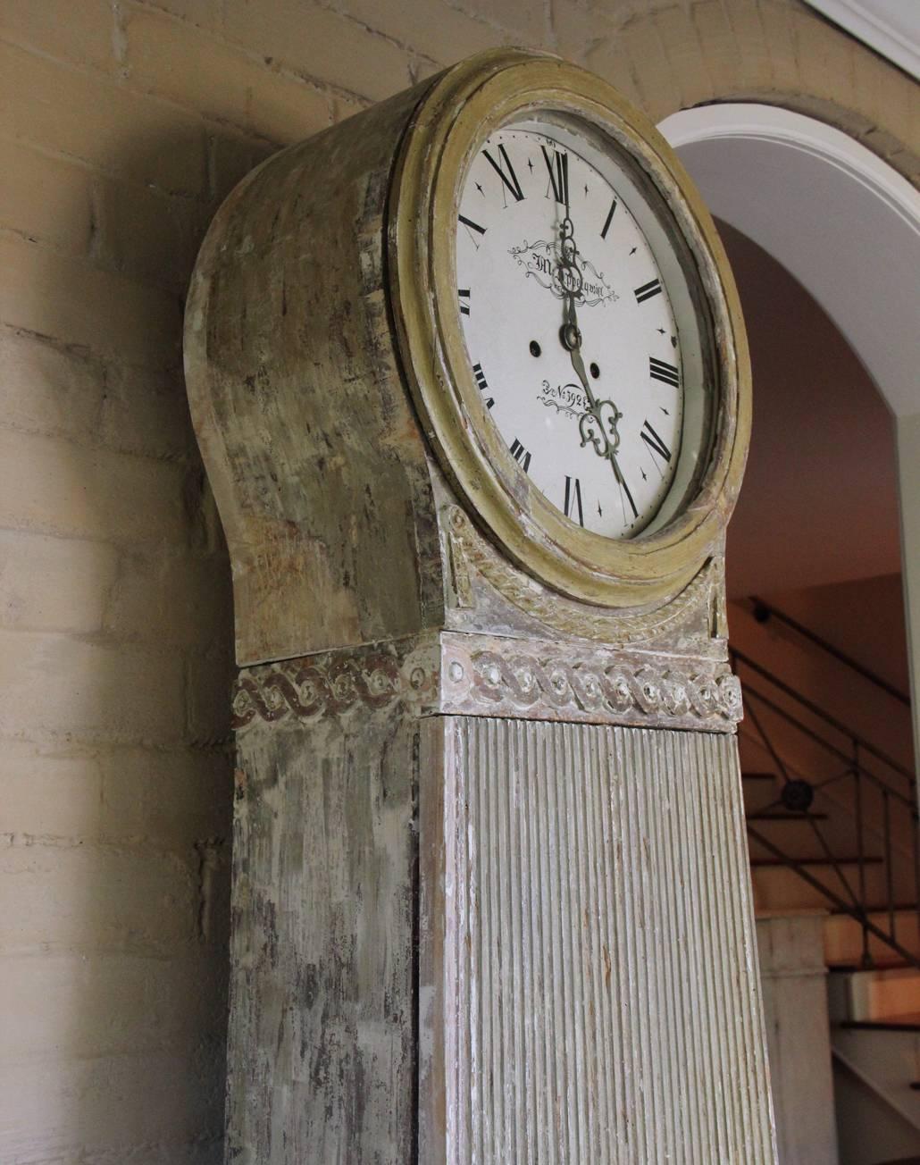 18th Century Swedish Gustavian Mora Working Tall Case Clock in Original Paint 3