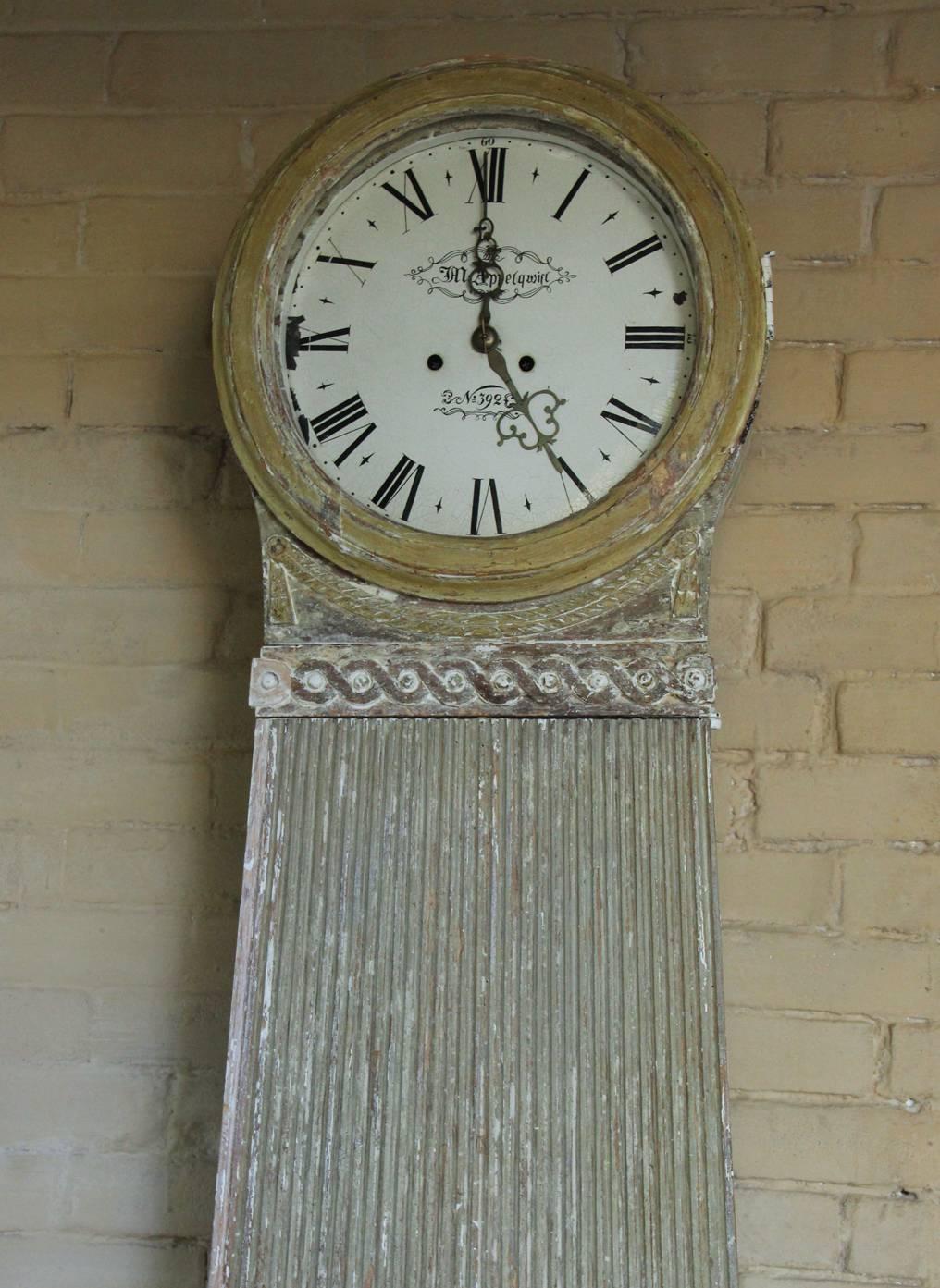 Hand-Crafted 18th Century Swedish Gustavian Mora Working Tall Case Clock in Original Paint