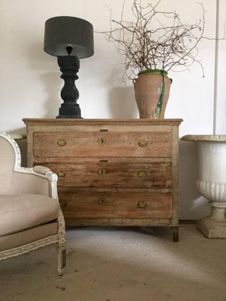 19th Century French Louis XVI Style Bleached Oak Chest of Drawers 3