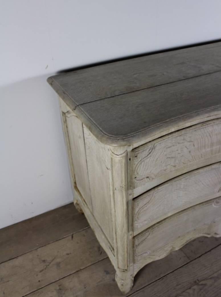 18th Century and Earlier 18th Century French Louis XV Style Bleached Oak Serpentine Chest