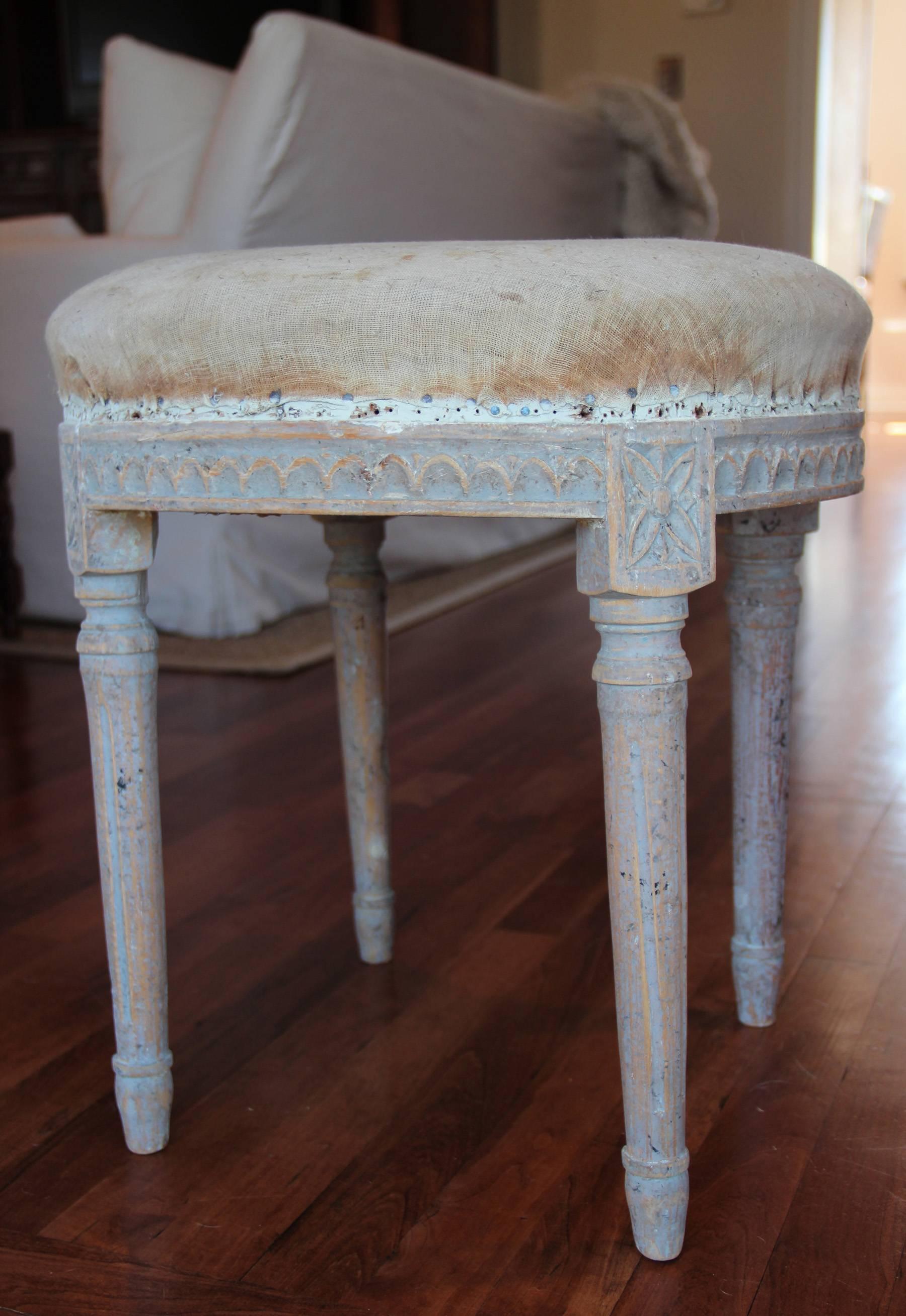 Swedish Early Gustavian Round Stool in Original Paint, 18th Century Antique 3