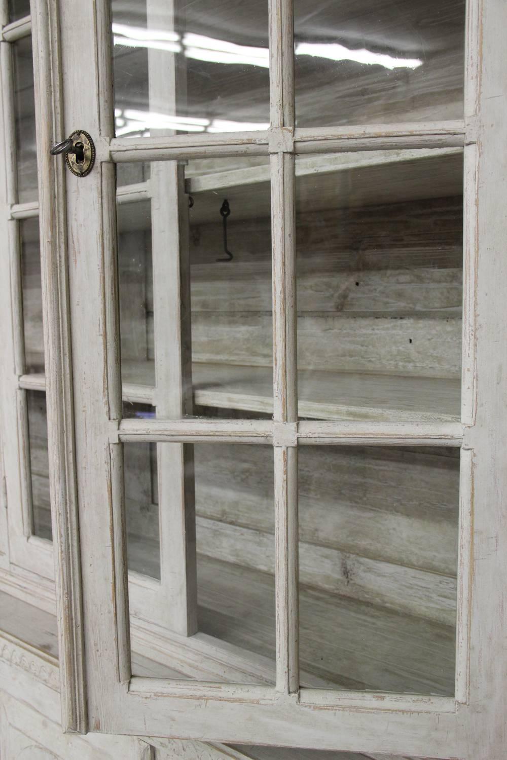 Swedish Late Gustavian Antique Four-Door Glass Vitrine Cabinet, 19th Century In Excellent Condition In Wichita, KS