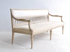 Swedish Period Gustavian Lindome Sofa Bench in Original Paint, 18th Century