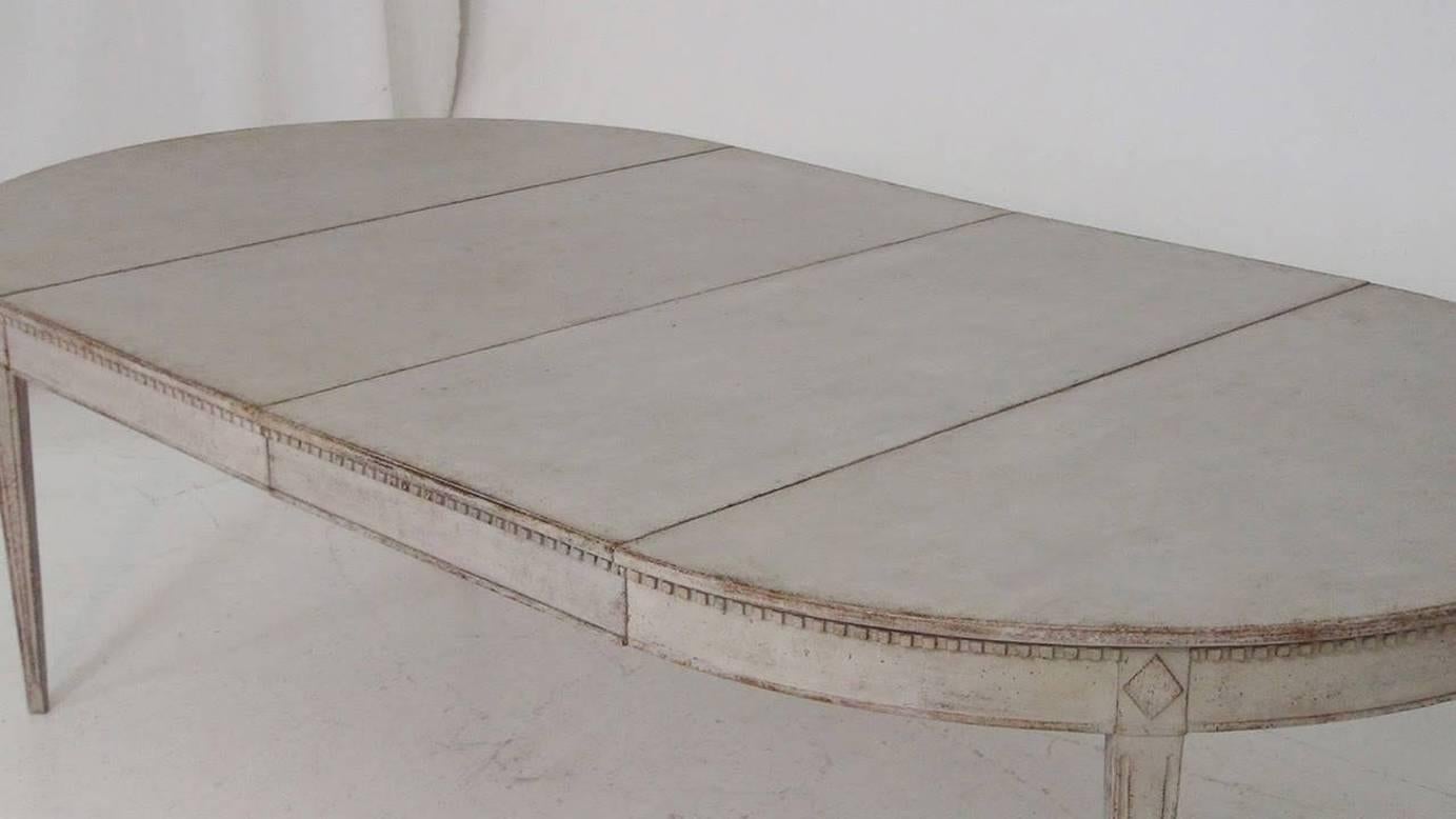 gustavian dining table