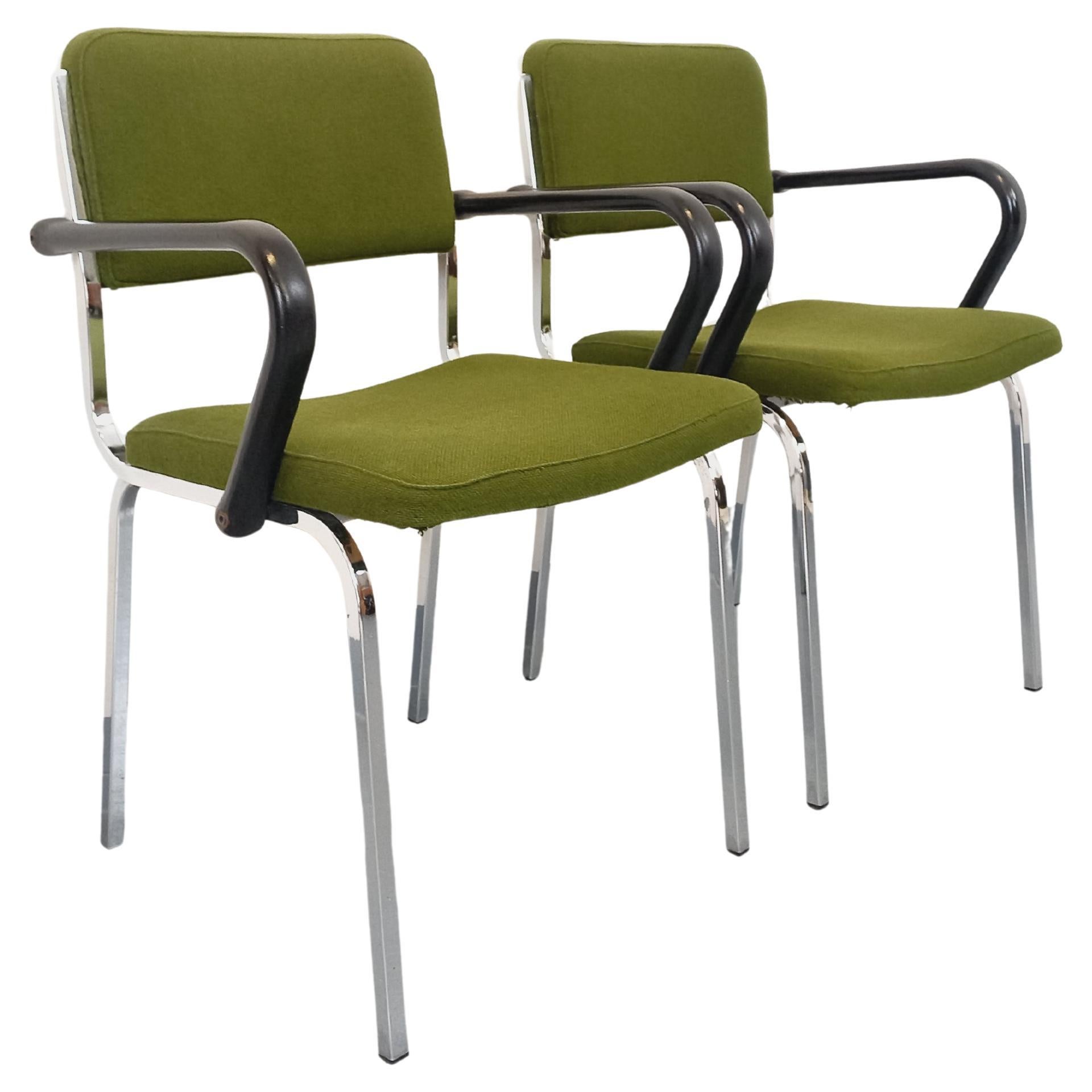 Paire de fauteuils vintage en tissu et chrome des années 70