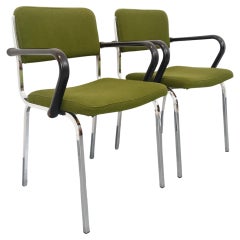 Paire de fauteuils vintage en tissu et chrome des années 70