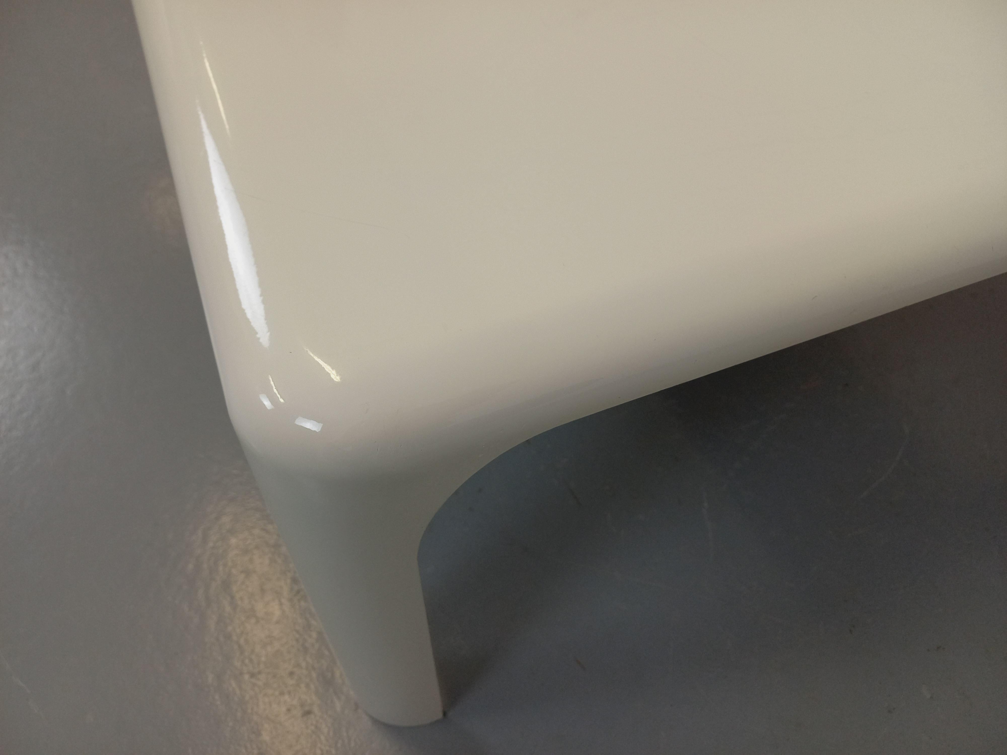 Table basse carrée italienne vintage Demetrio 70 de Vico Magistretti en vente 4