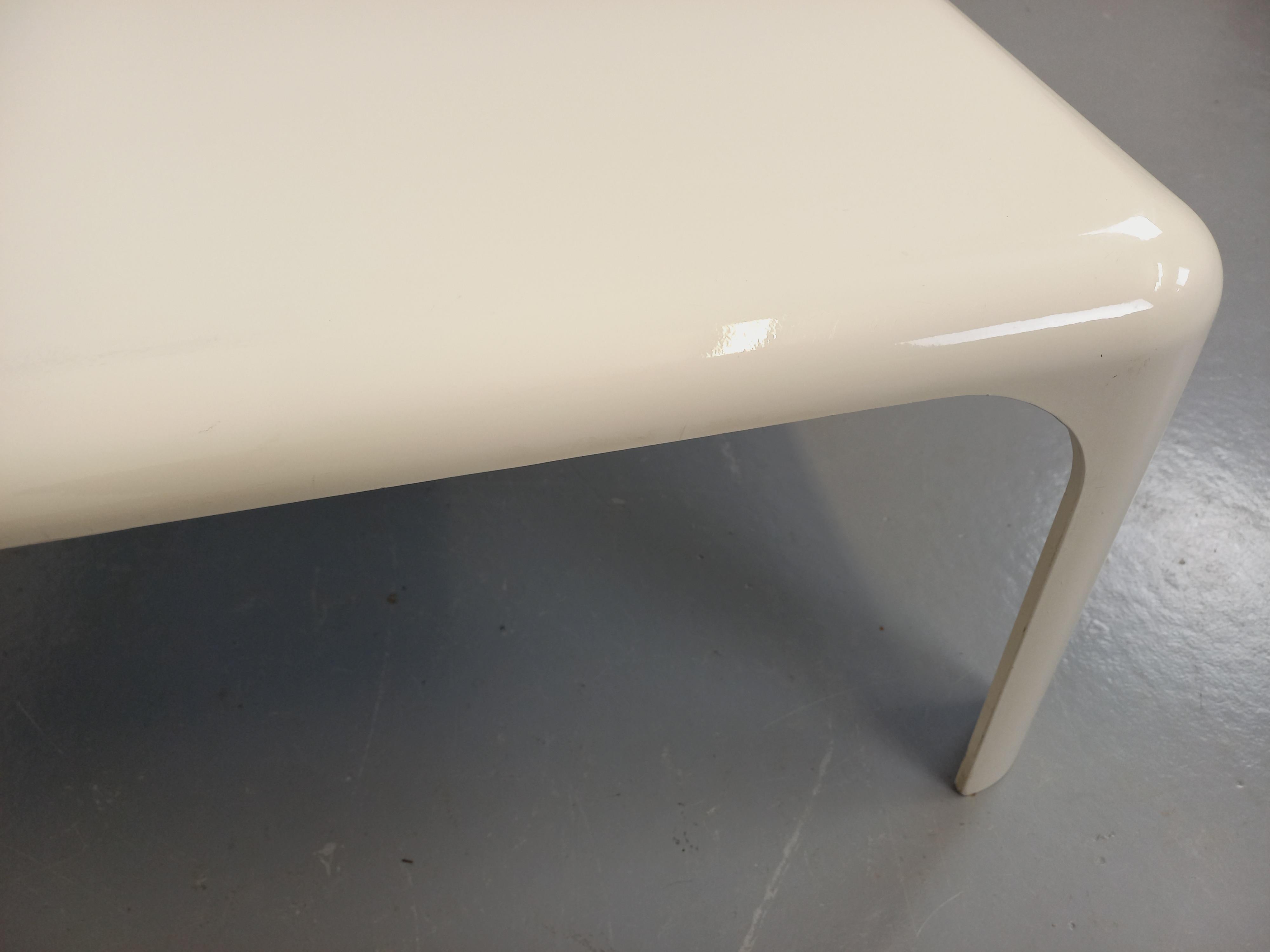 Table basse carrée italienne vintage Demetrio 70 de Vico Magistretti en vente 7