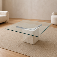 Table basse postmoderne en verre, base en travertin, carrée, Artedi, italienne vers 1970