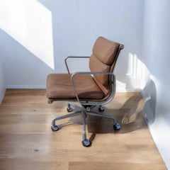 MCM Soft Pad Office Chair by Herman Miller, Leather, Chrome, USA, c. 1970s