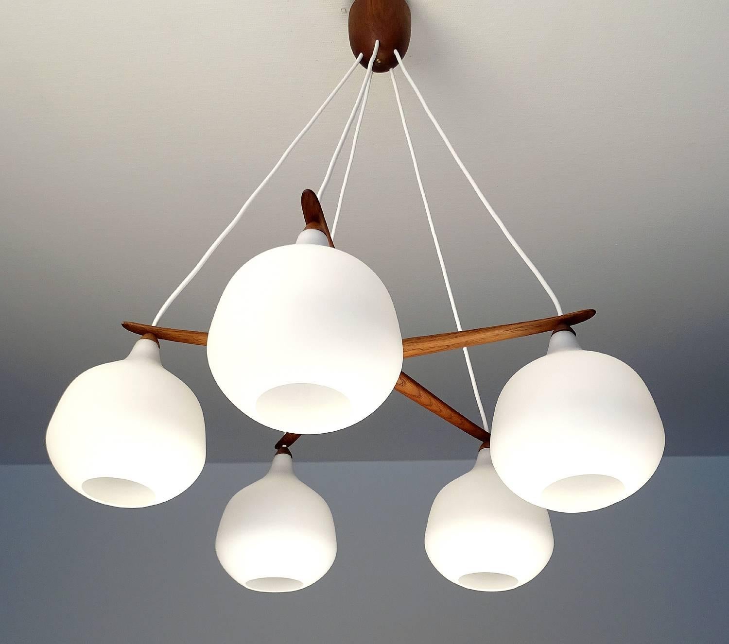 Mid-20th Century  Luxus Chandelier by Uno & Osten Kristiansson Glass Globes Lamp Danish Modern