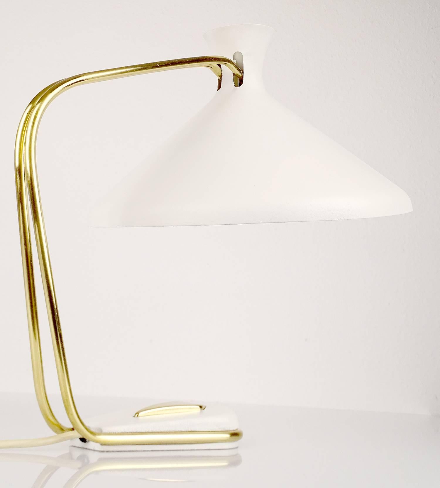 Mid Century Erwi Desk Lamp, 1960s Modernist Stilnovo Style Design, Brass In Excellent Condition In Bremen, DE