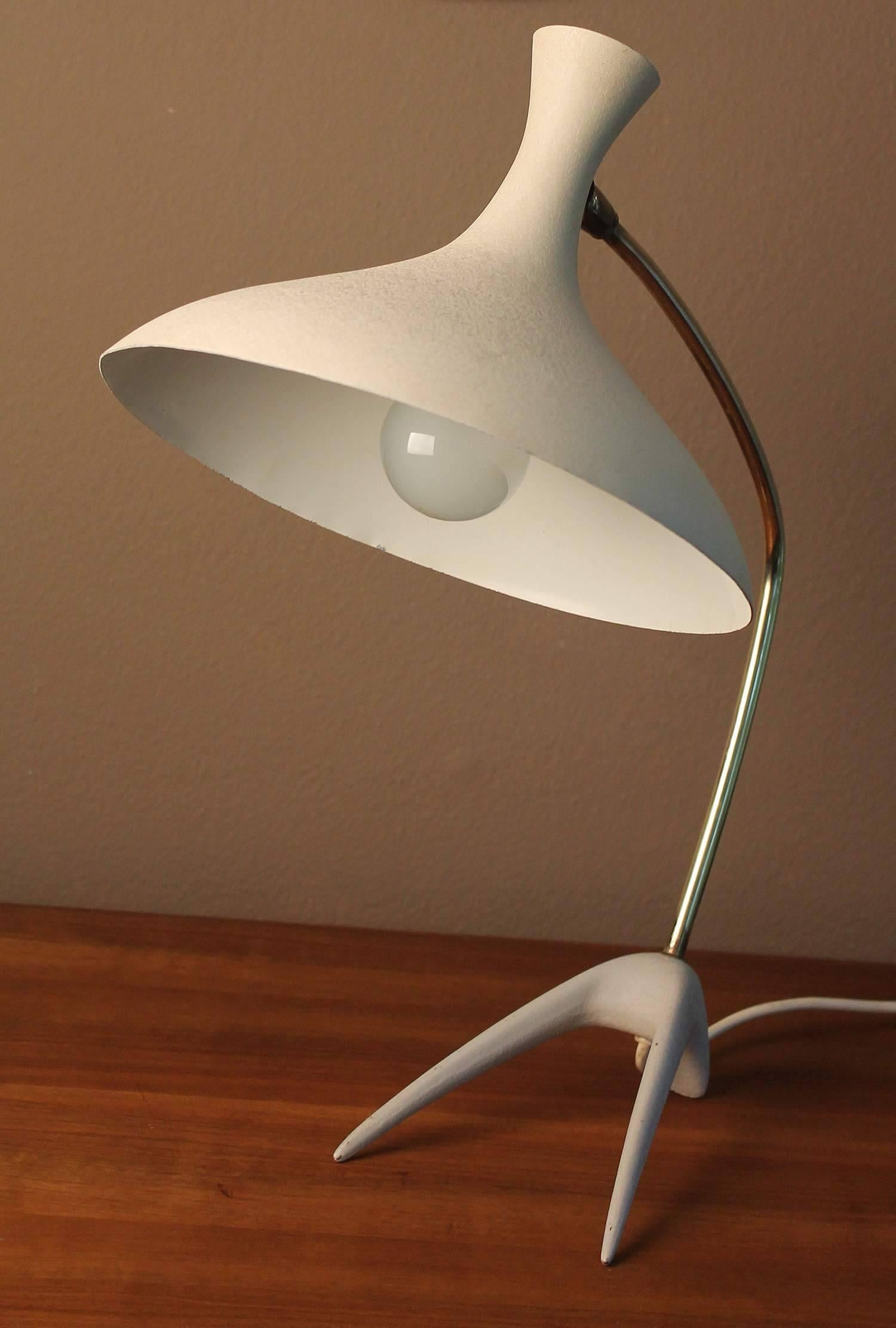 Louis Kalff Table Lamp, 1950s Stilnovo Style Modernist Design   In Excellent Condition In Bremen, DE