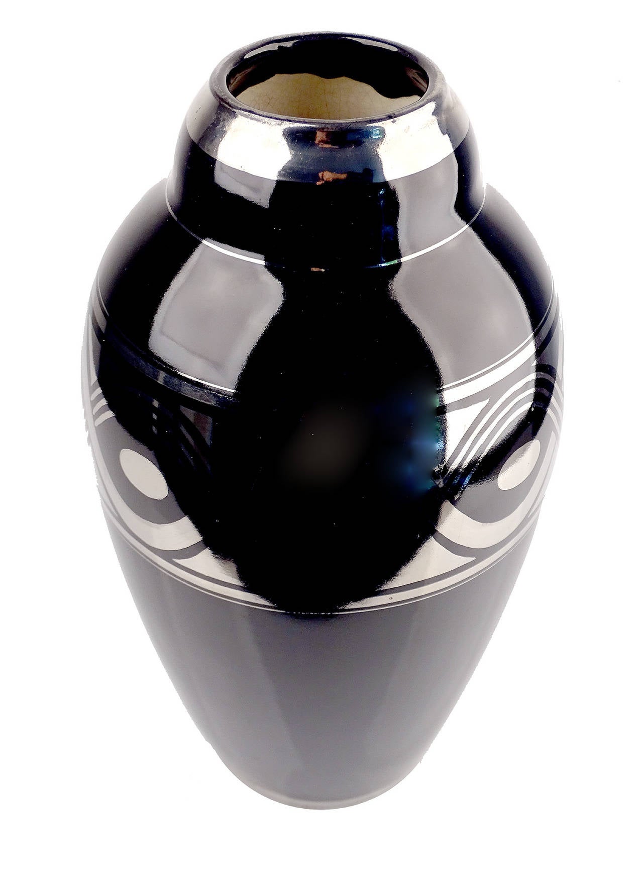 Large French Art Deco Vase with Silver Ornaments, 1930s Modernist Ceramic Design im Zustand „Hervorragend“ in Bremen, DE