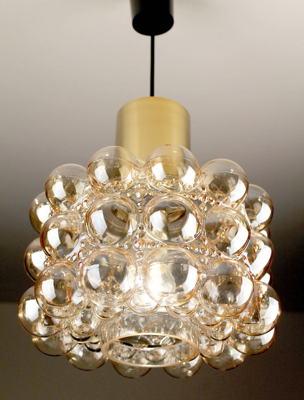 Limburg MidCentury Bubble Glass Brass Chandelier Pendant Light, Gio Ponti Era In Excellent Condition For Sale In Bremen, DE
