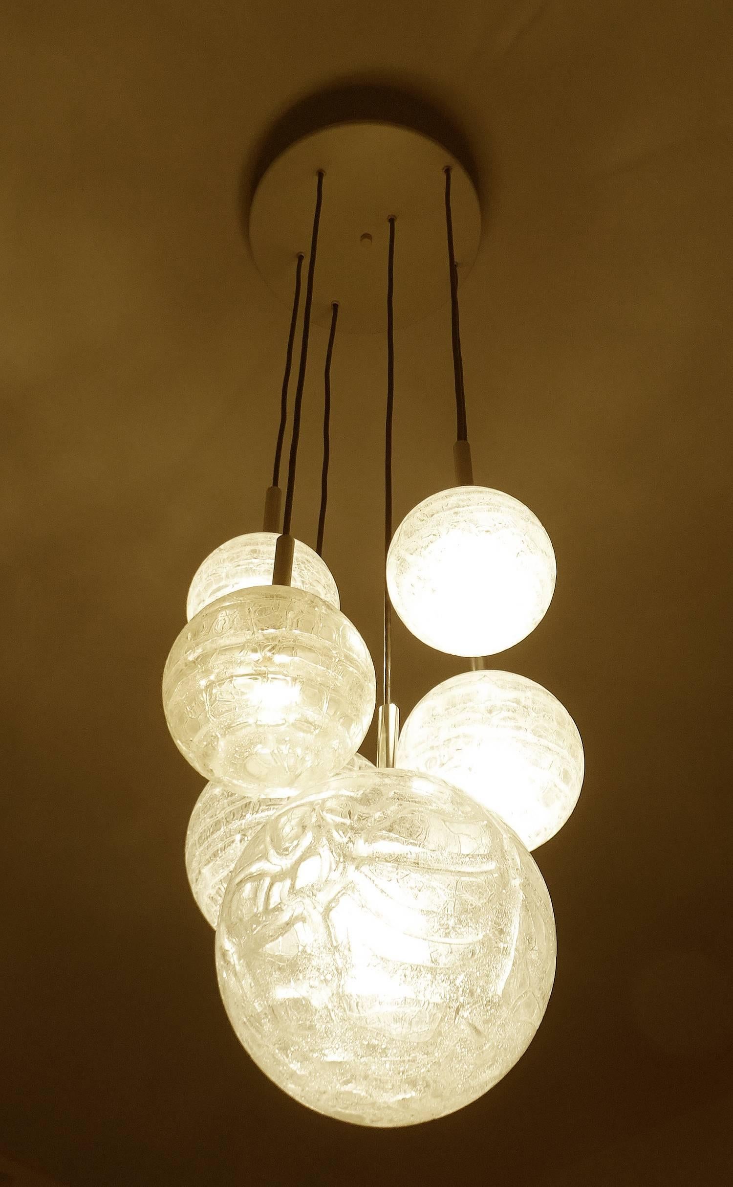 Aluminum Large Cacasde Design Doria Brass Glass Globes Chandelier Pendant Light 