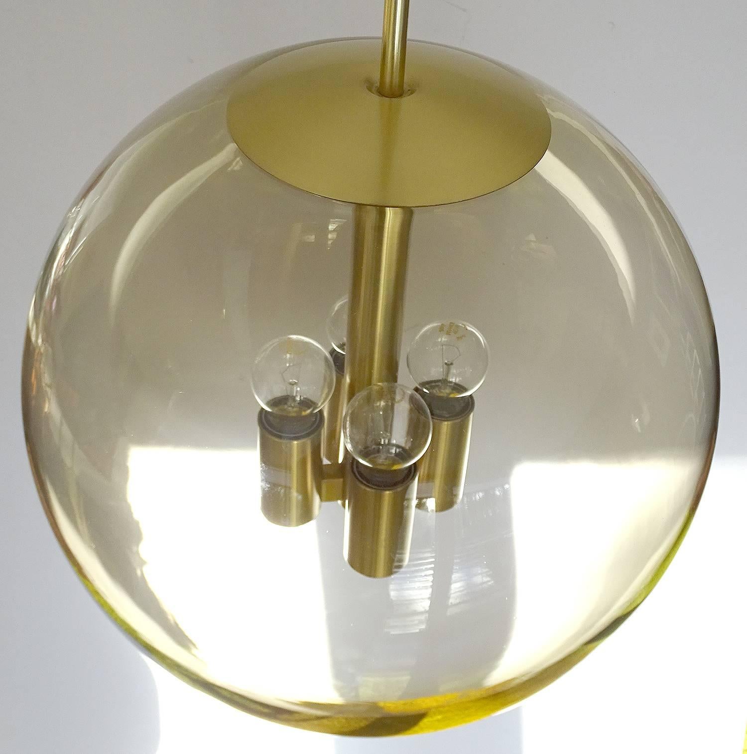 Large Mid Century Peil and Putzler Sptunik Glass Globe Chandelier, Stilnovo Styl 1