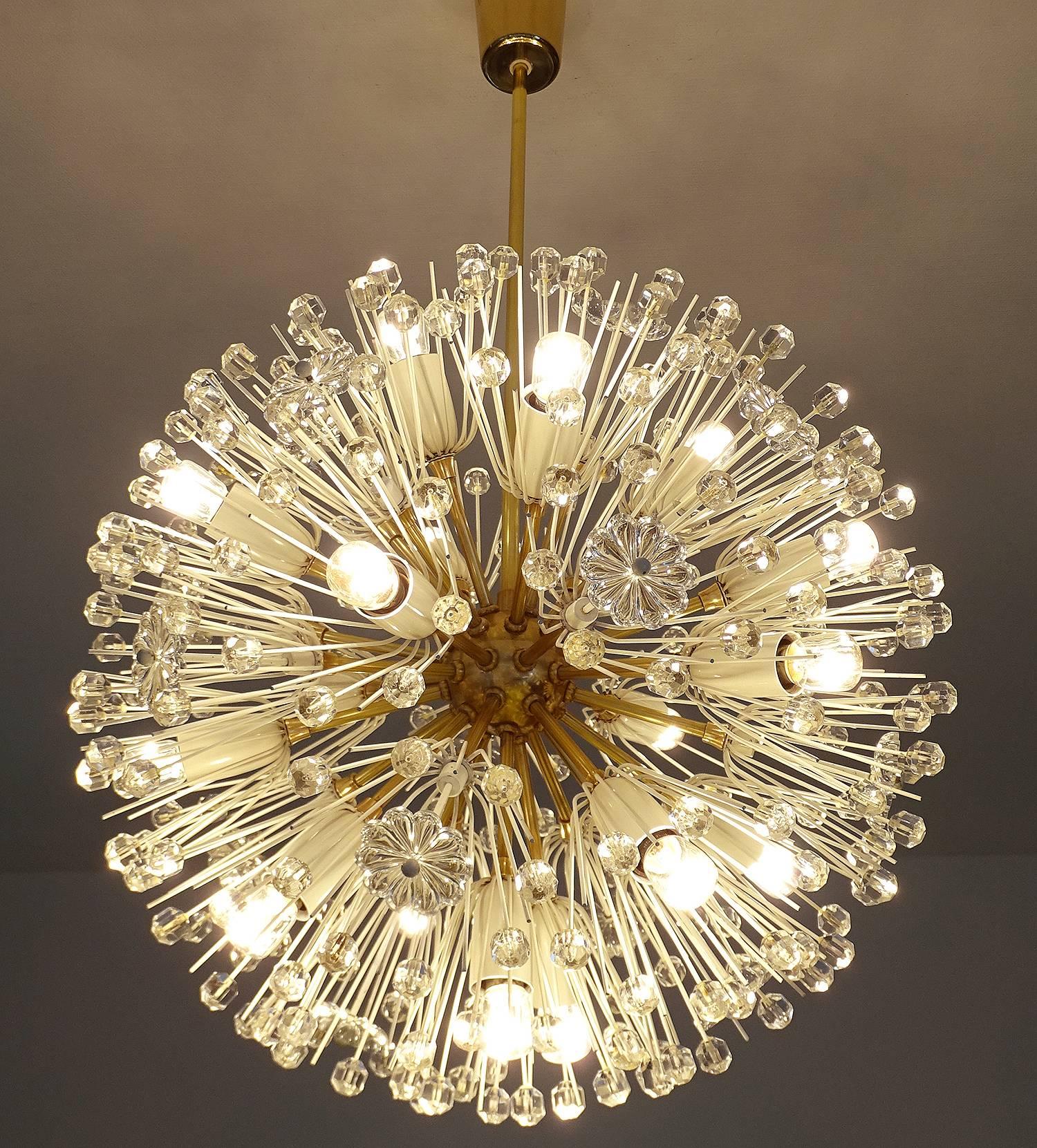 Mid-20th Century Stejnar Sputnik Flower Glass Crystal Brass Chandelier, Stilnovo Gio Ponti Era 