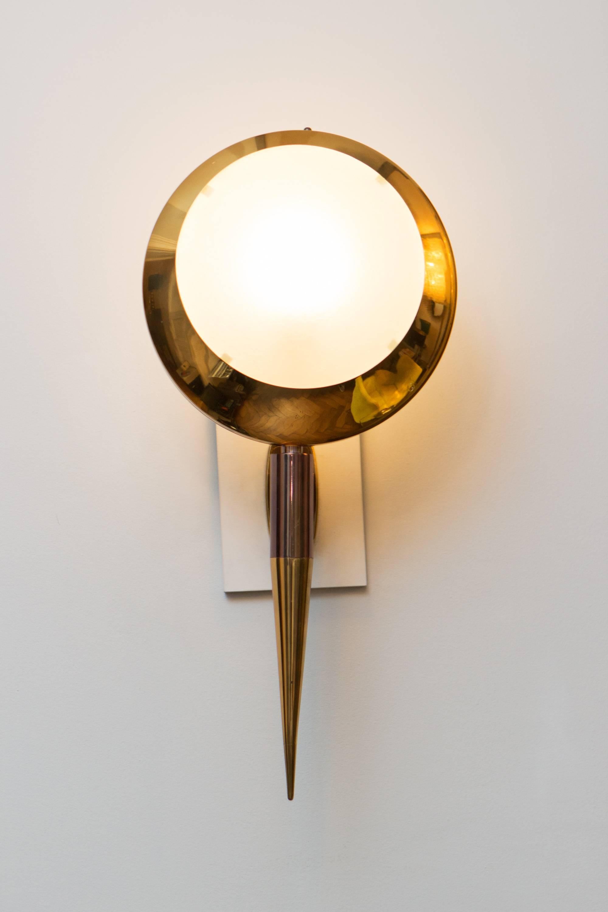 Mid-20th Century Pair of Wall Sconces by Stilnovo, Model 2128, Italy, circa 1960