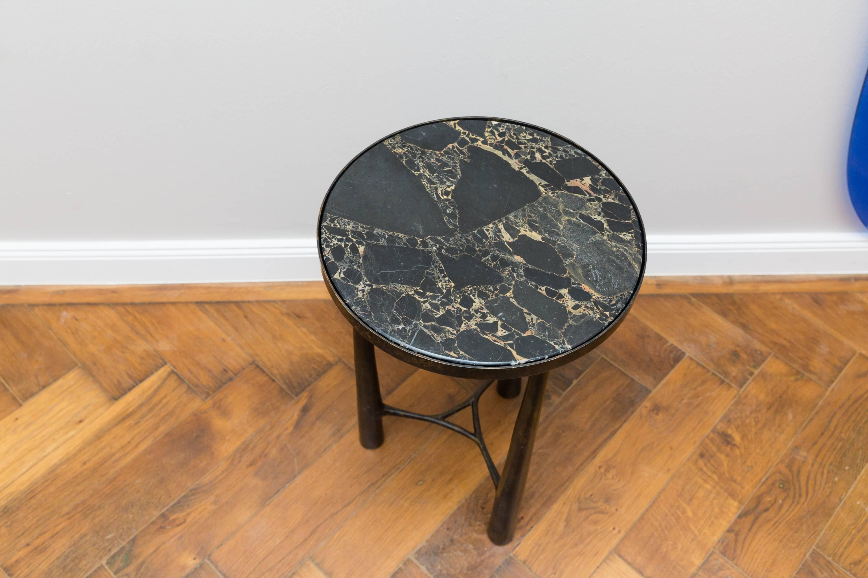 Side Table Bronze and Marble In Excellent Condition For Sale In Munich, DE