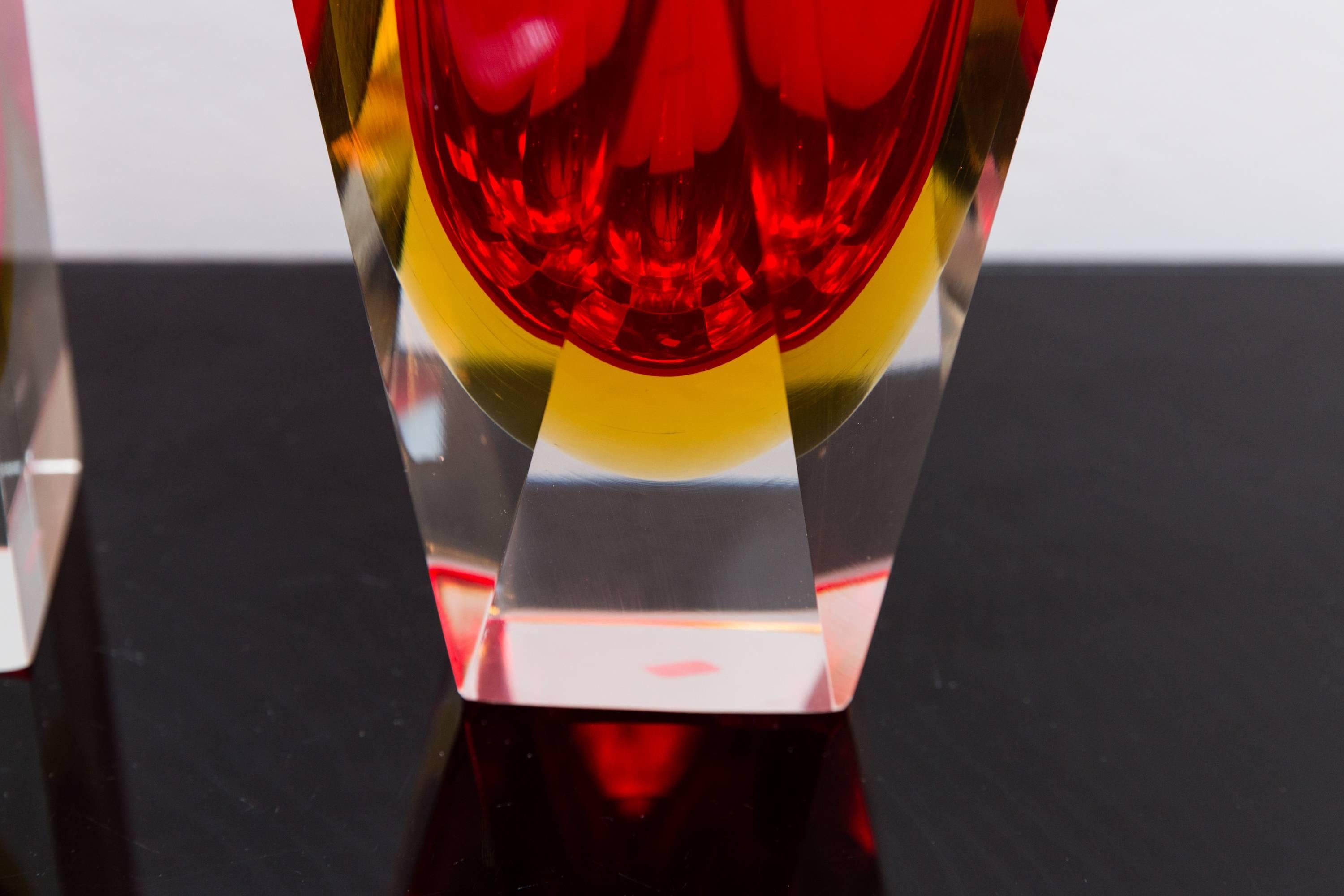 Mid-20th Century Set of Three Red Color Murano Glass Vases, Prod Sommerso, Italy, circa 1960 For Sale