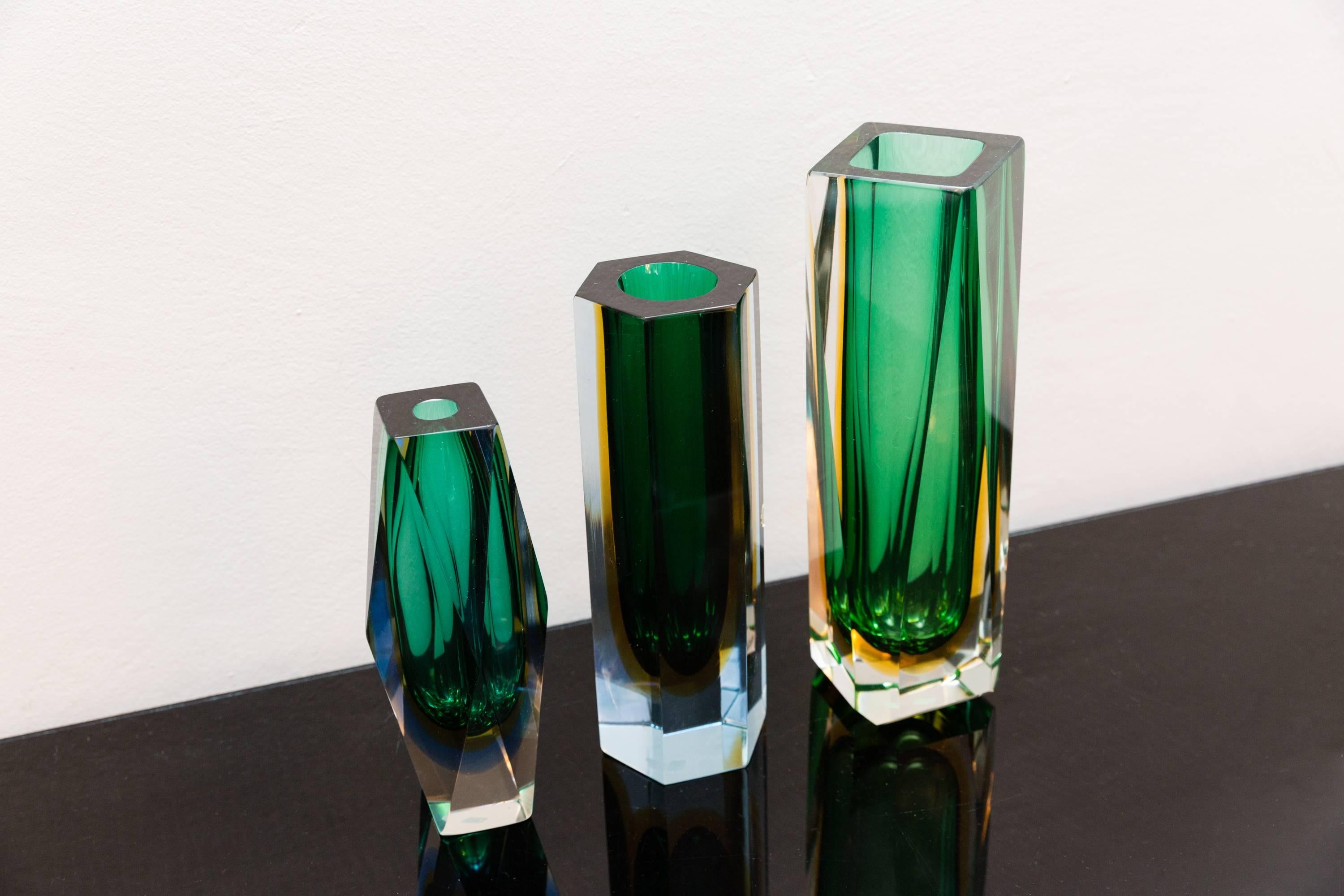 Mid-Century Modern Set of Three Murano Faceted Glass Vases by Sommerso, Italy, circa 1960