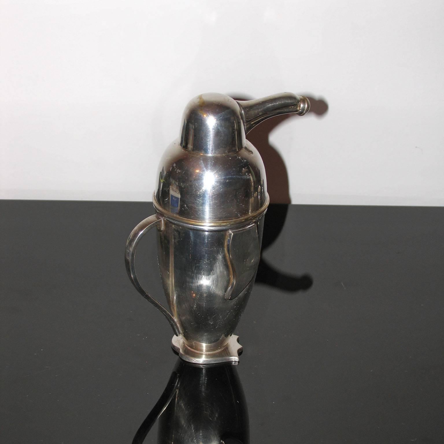 Mid-20th Century Art Deco Silvered Cocktail Shaker Penguin in the Style of Napier