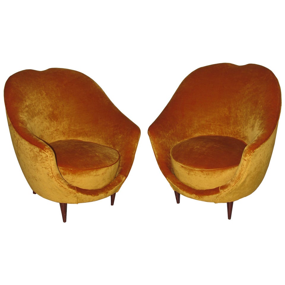 Beautiful Pair of Armchairs Attributed to Ico Parisi