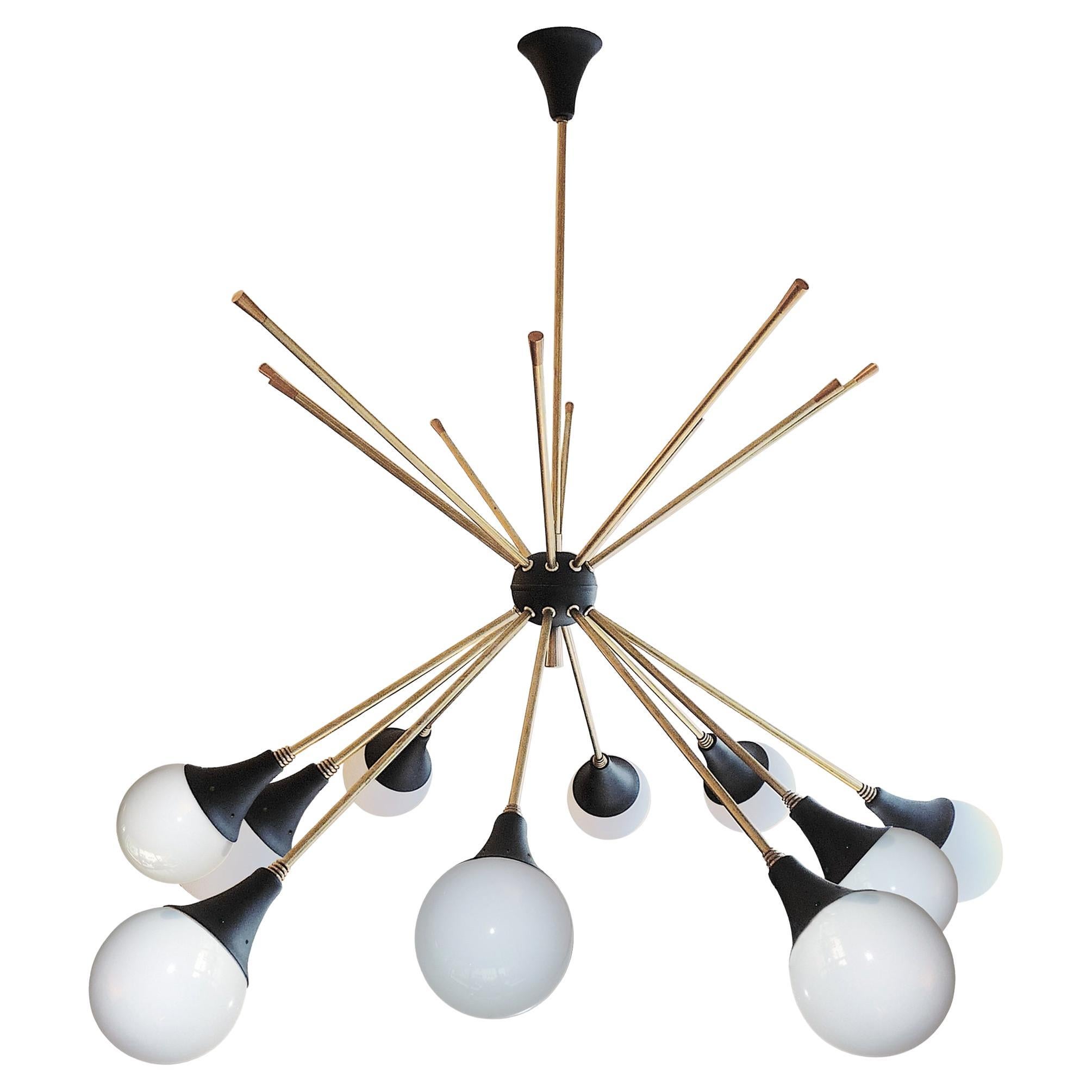 Lustre italien du milieu du siècle à 10 bras, laiton et verre