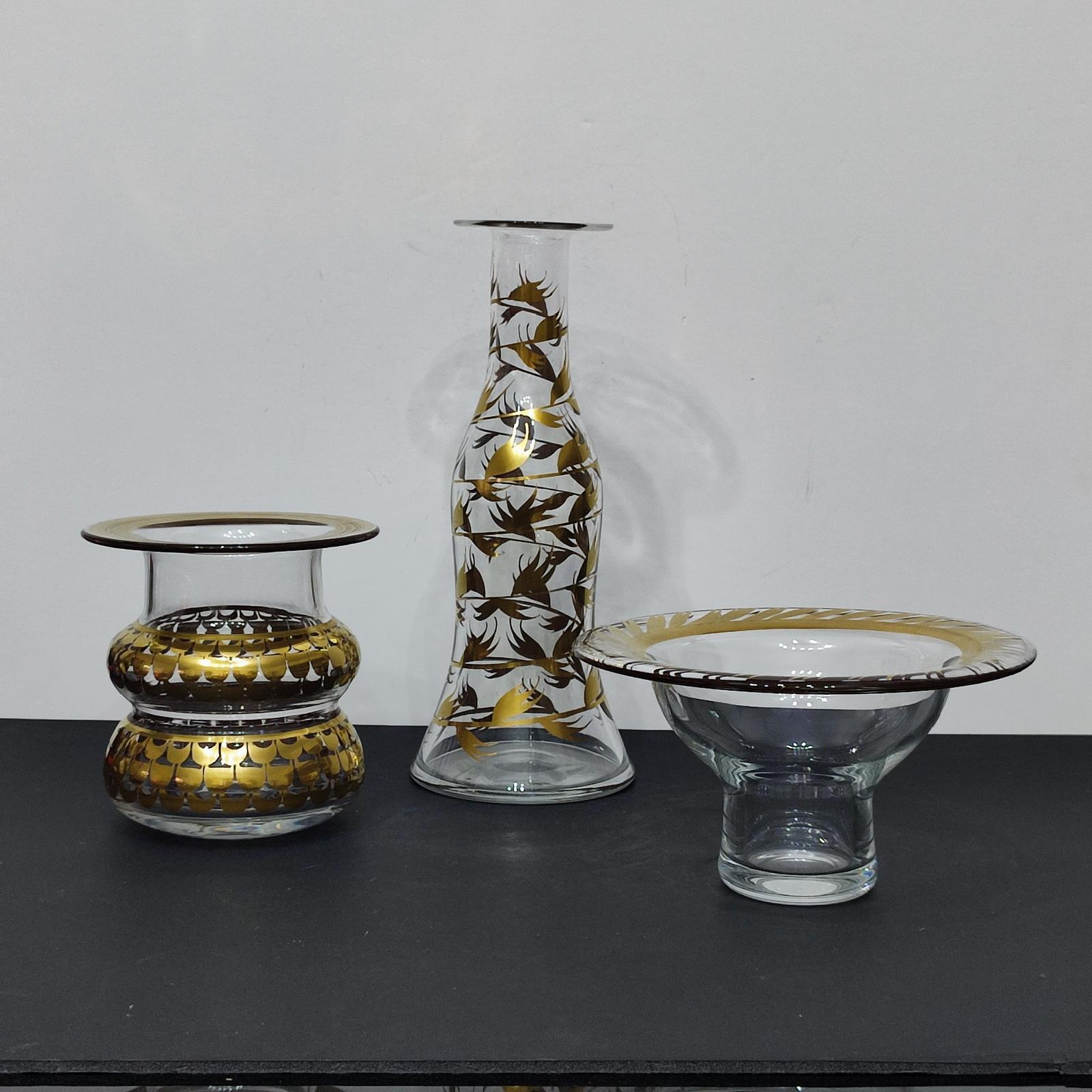 Postmoderno Set di tre pezzi in vetro artistico della metà del secolo scorso di Margareta Hennix, Svezia in vendita