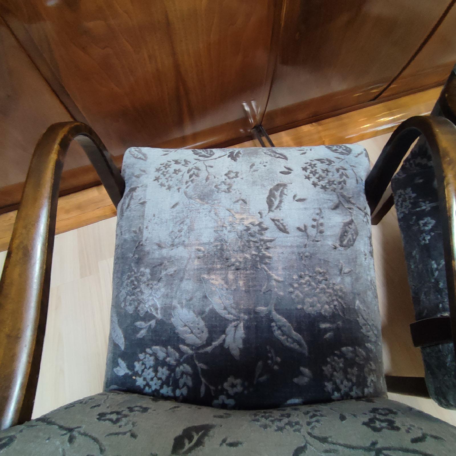 Paire de fauteuils danois modernes Wingback dans le style d'Alfred Christensen en vente 3