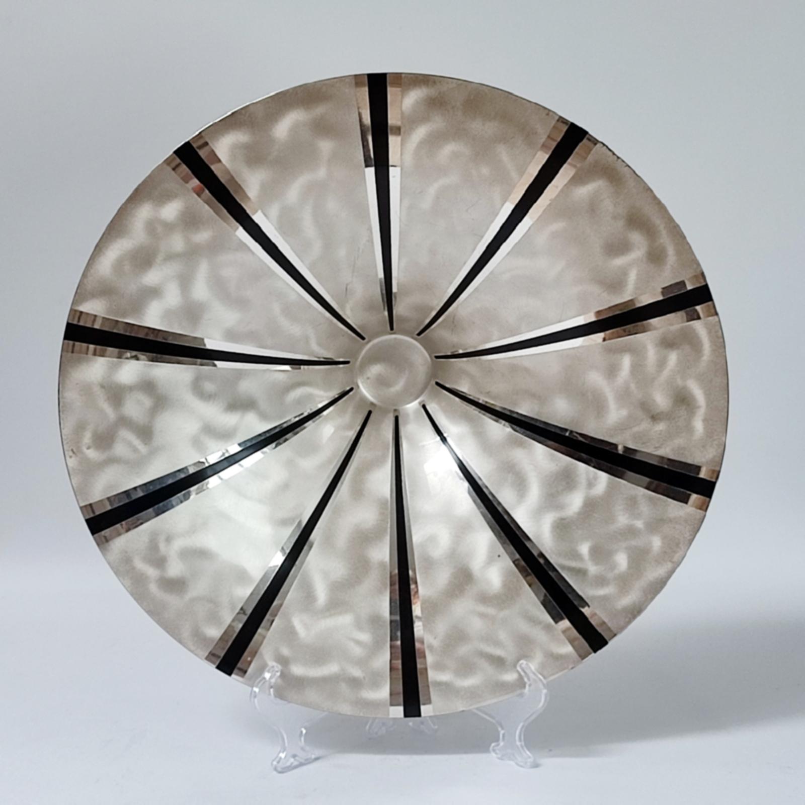Art Déco Ciotola Art Deco grande WMF Ikora placcata in argento, pezzo centrale in vendita