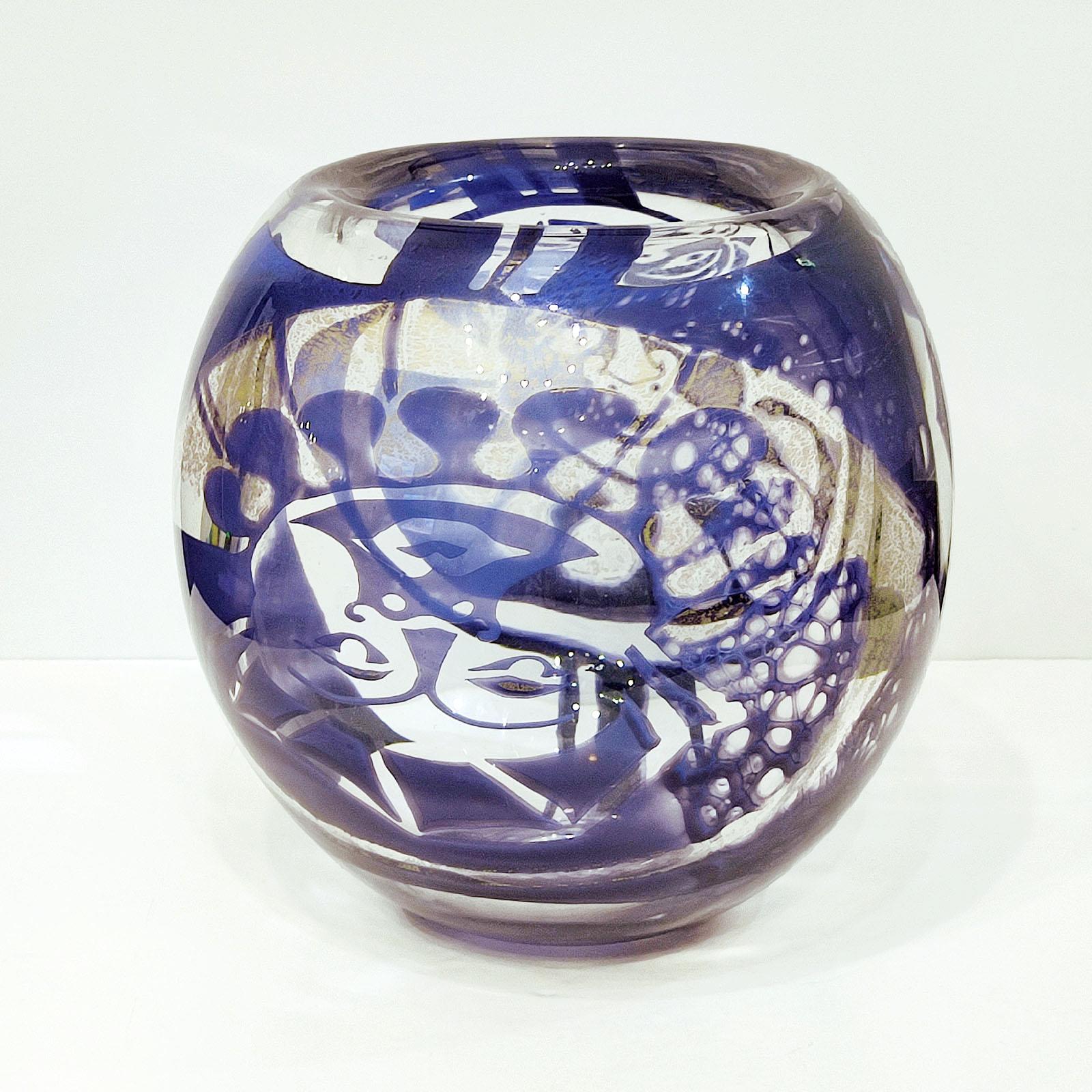 Late 20th Century Hannelore Dreutler, Goldgraal Commedia dell'Arte Vase, Studio Ahus, Sweden 1987 For Sale