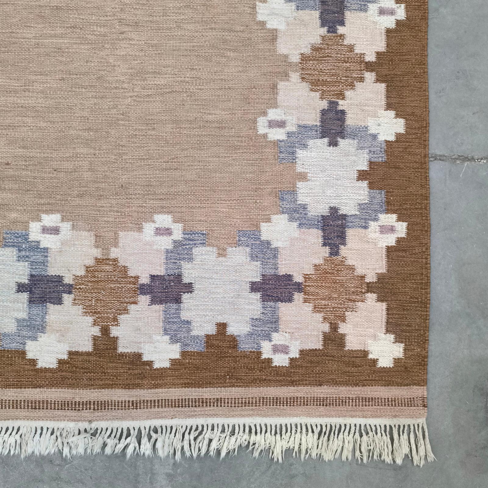 20th Century Vintage Swedish Wool Carpet by Git Gransjö Carlsson, Signed “GG” For Sale