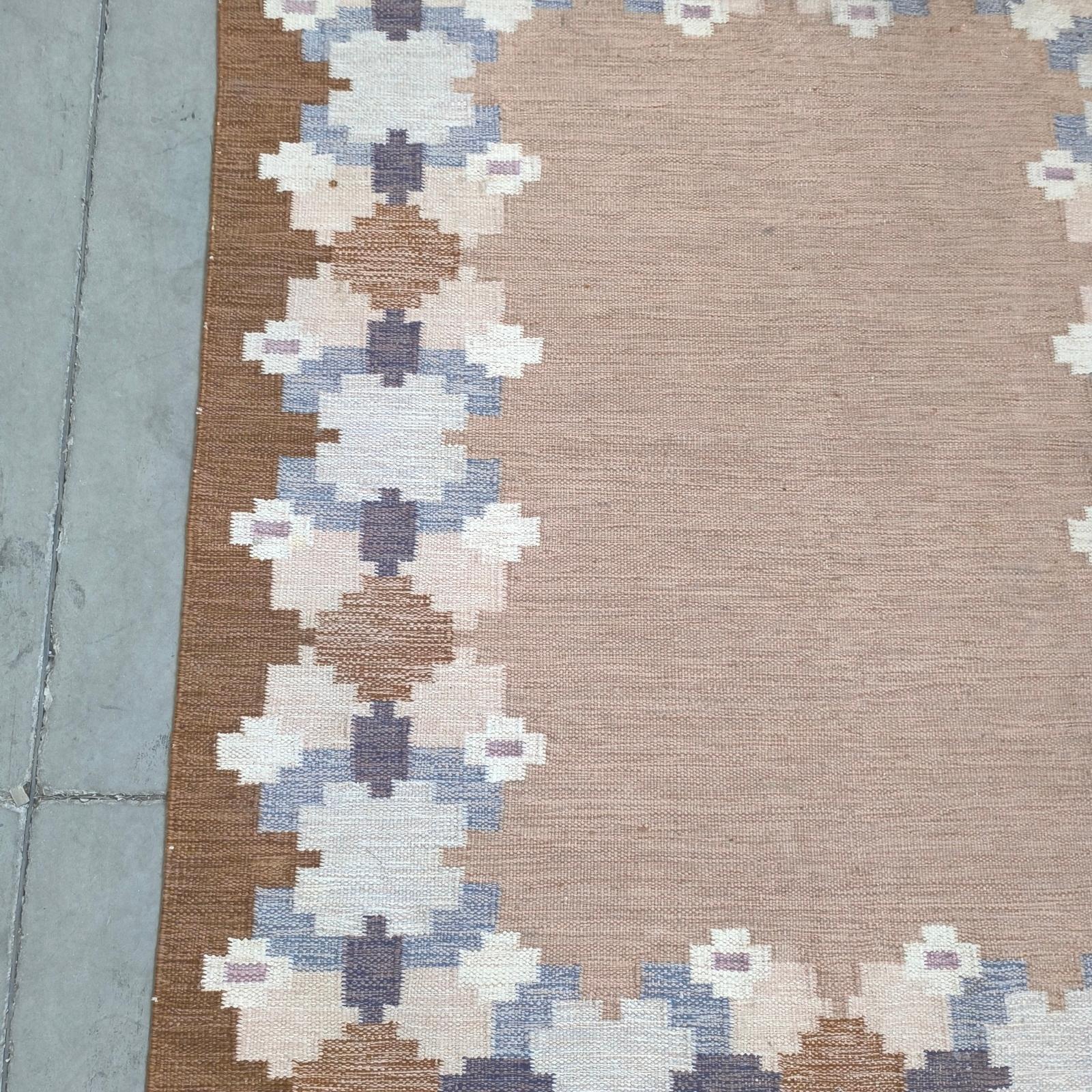 Vintage Swedish Wool Carpet by Git Gransjö Carlsson, Signed “GG” For Sale 3