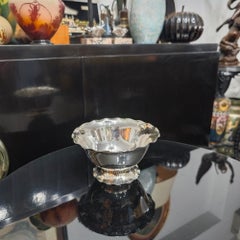 C.G. Hallberg-Schale aus gehämmertem Silber, Schweden, 1928 – gewellter Rand und Sockel
