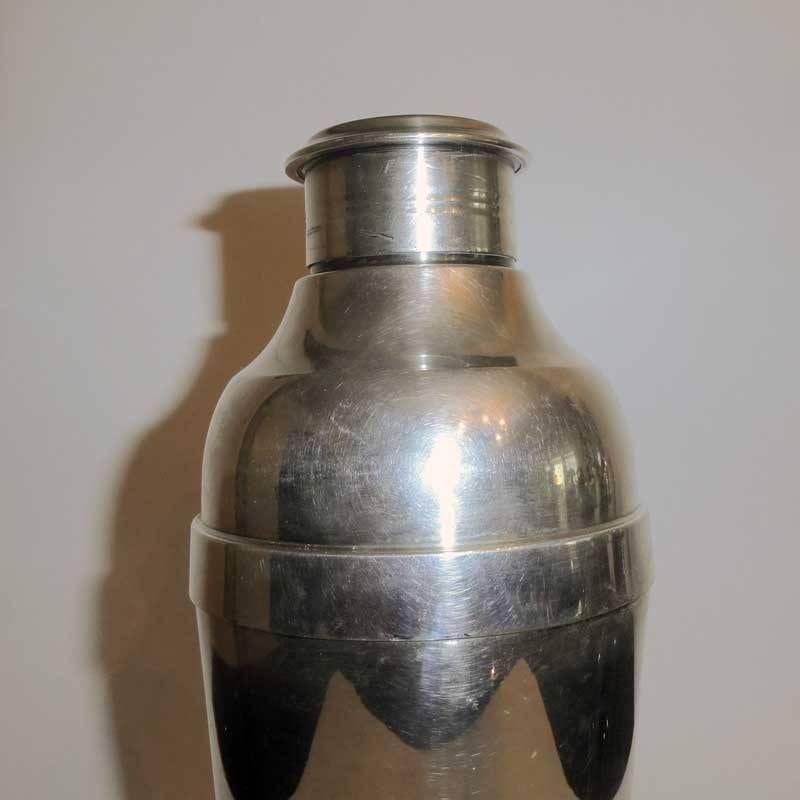 Mid-20th Century Art Deco Cocktail Shaker by Christofle Gallia