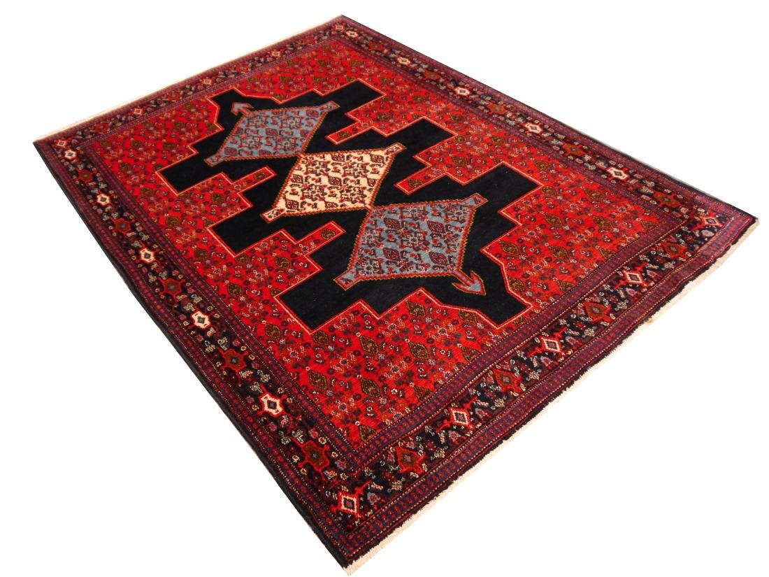 Vintage tribal rug hand-knotted Midcentury For Sale 1