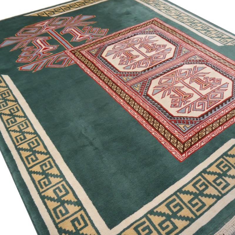 One of a kind Turkish hand-knotted design rug. Very unusual in style and color. Hand-knotted with soft wool on wool warp and weft.
Oushak Marby rug Turkey 9.6 x 8.0 ft / 294 x 243 cm.
This very unusual Rug is a homage to the antique Anatolian rug in