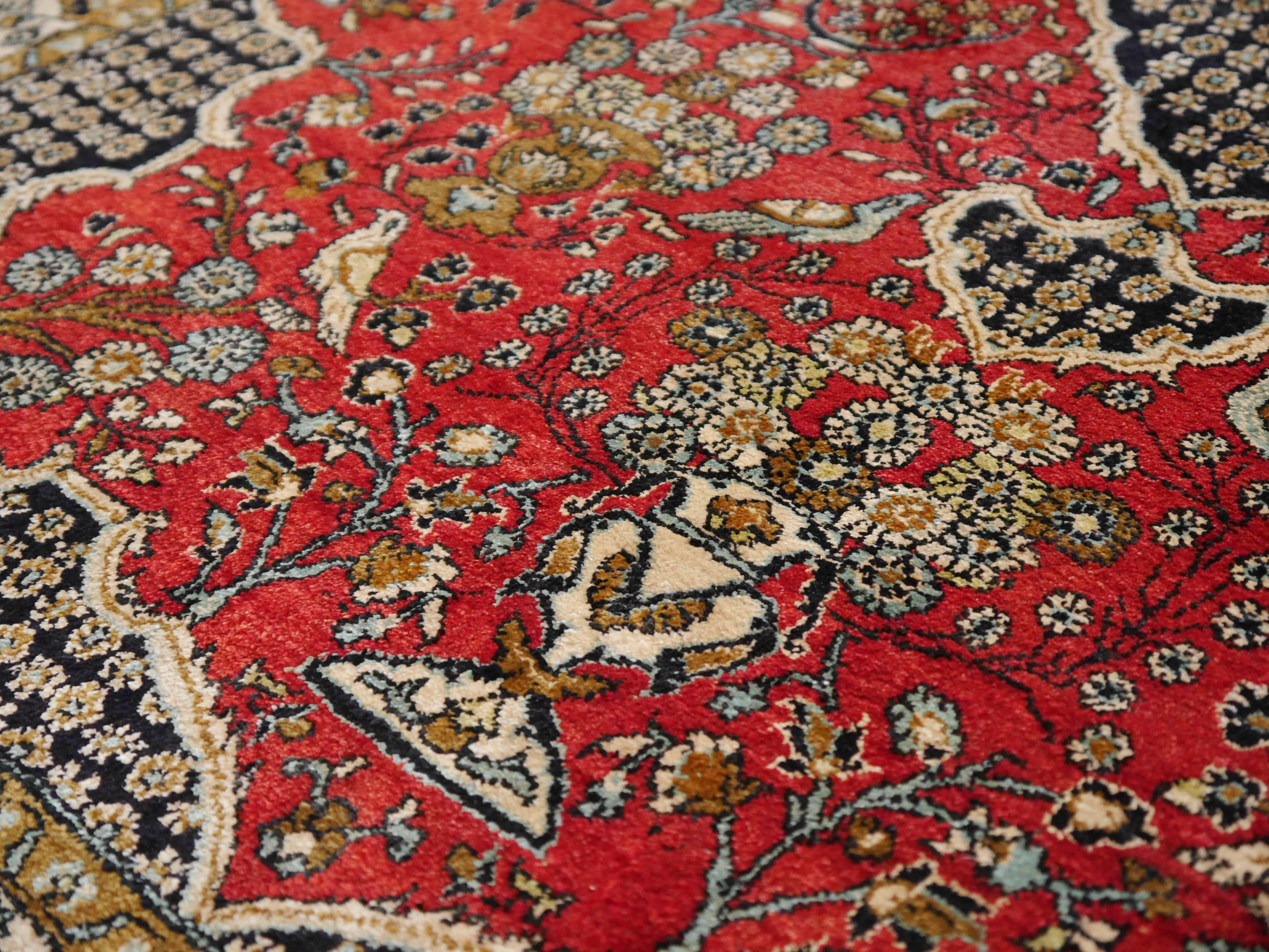 20th Century Persian Rug Qum Silk / Vintage Mid-Century Silk Rug
