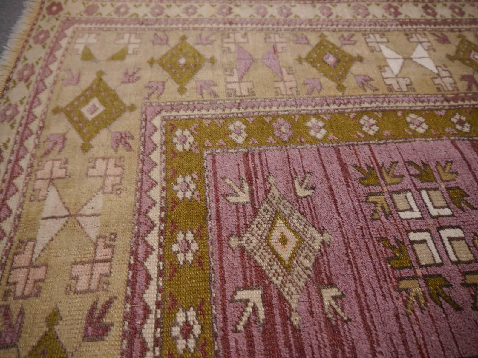 Vintage Melas Rug 3 ft. 8 in.W x 8 ft. 0 in.L In Good Condition In Lohr, Bavaria, DE