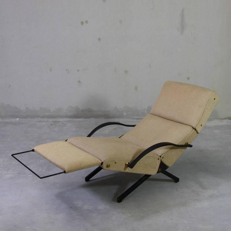 P40 Osvaldo Borsani Lounge Chair 1