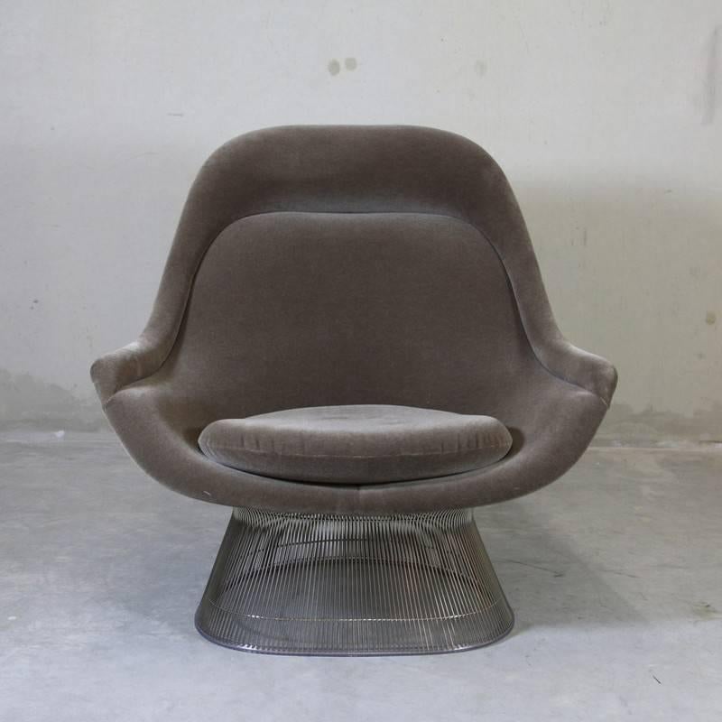 Modern Warren Platter Lounge Chair Velvet, Knoll International For Sale