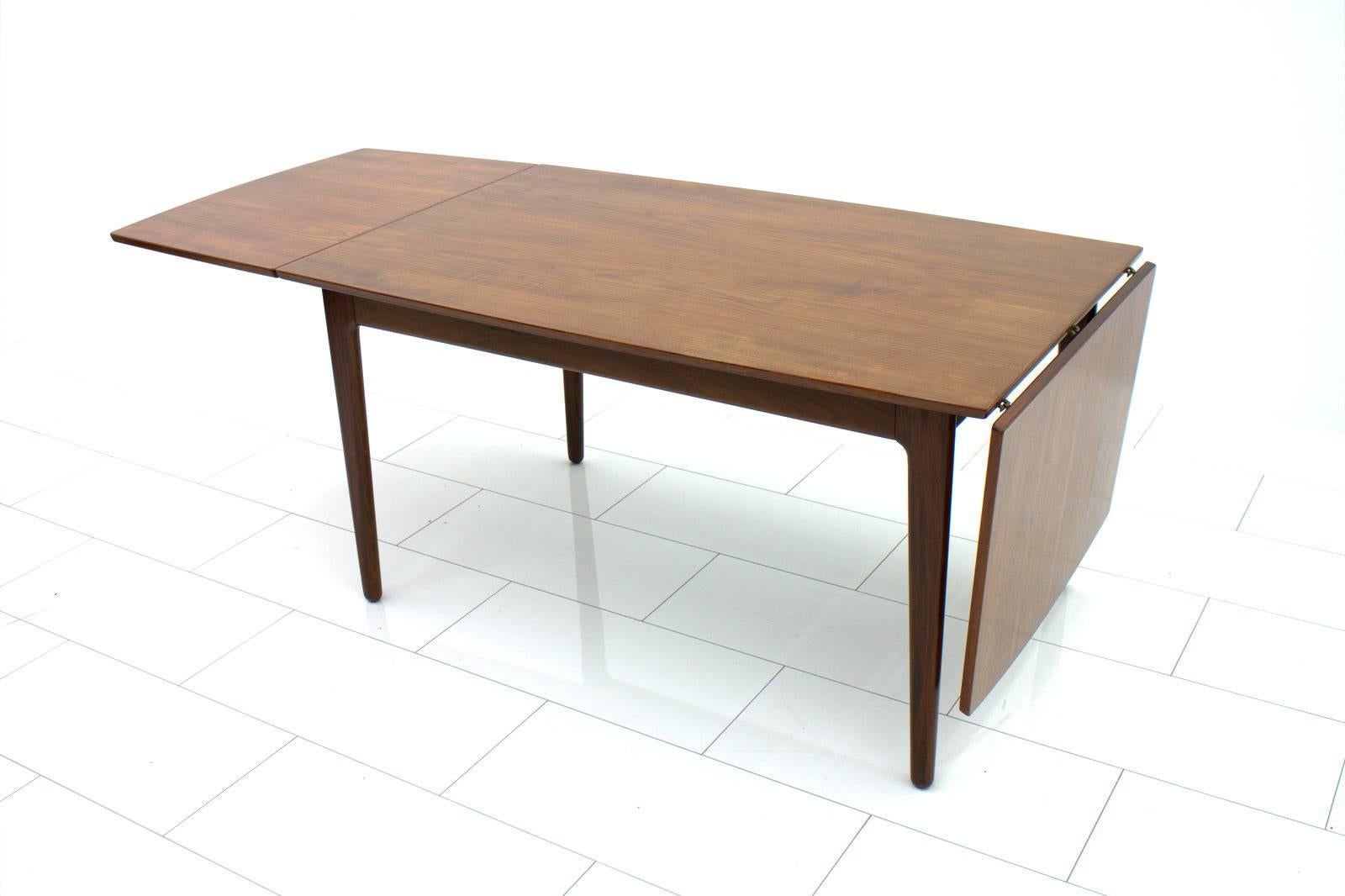 Danish Teak Wood Drop Leaf Table, 1960s For Sale 1