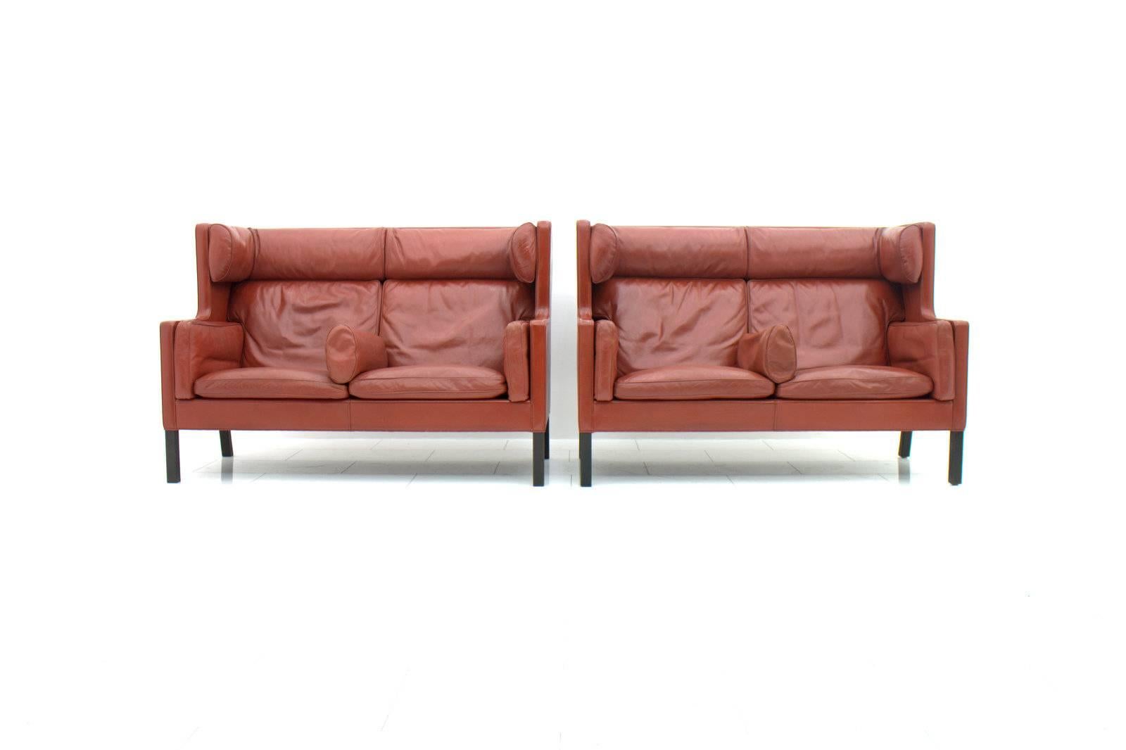 One of Two Børge Mogensen Coupe Leather Sofa, 2192, Frederica, Denmark 1971 (Skandinavische Moderne)