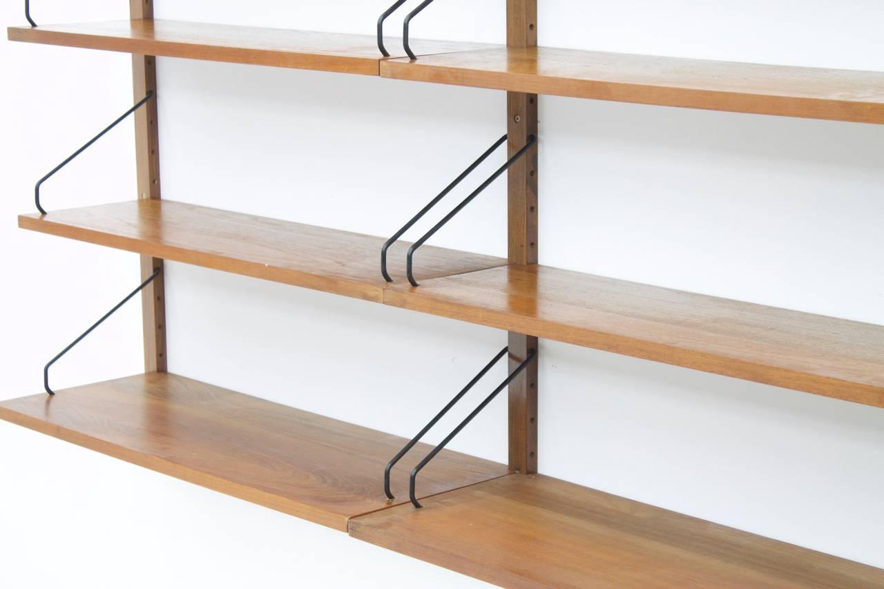 Scandinavian Modern Poul Cadovius Royal Wall System, Shelf, Teakwood Denmark, 1960s ‘b’