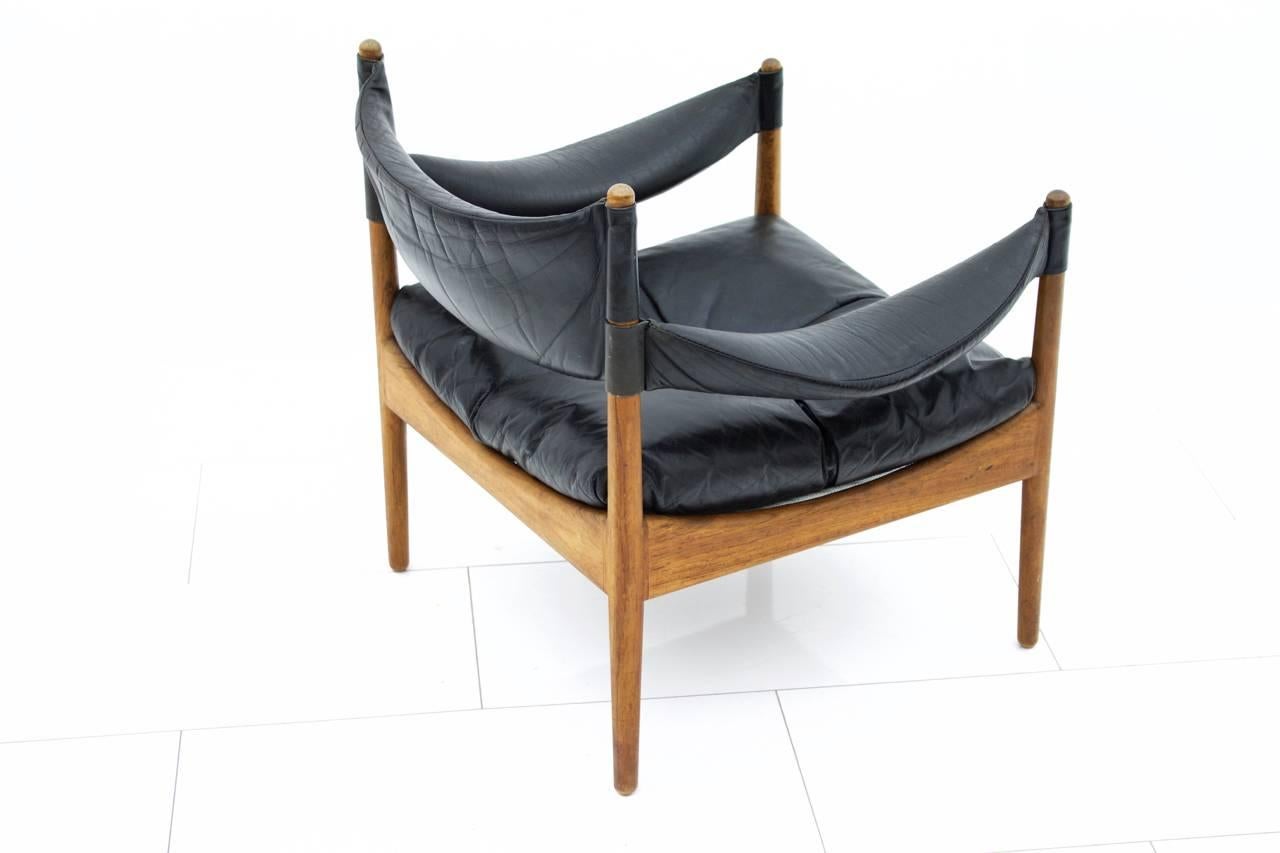 Rosewood and leather easy chair by Kristian Vedel, Denmark, 1963.

Very good condition.

Worldwide shipping.